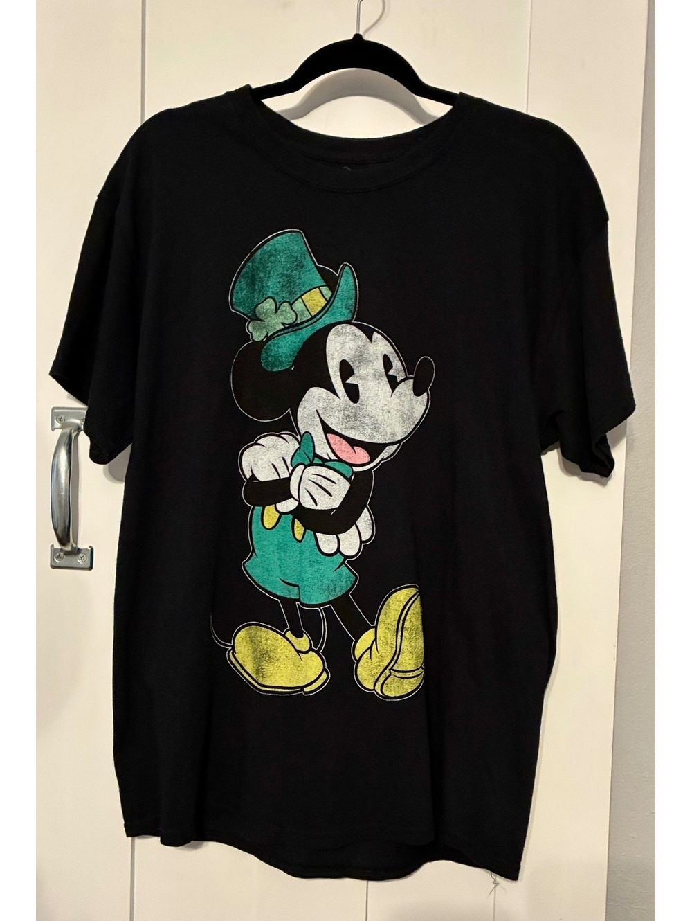 Disney Micky Mouse St. Patrick’s Day T-shirt sz Large